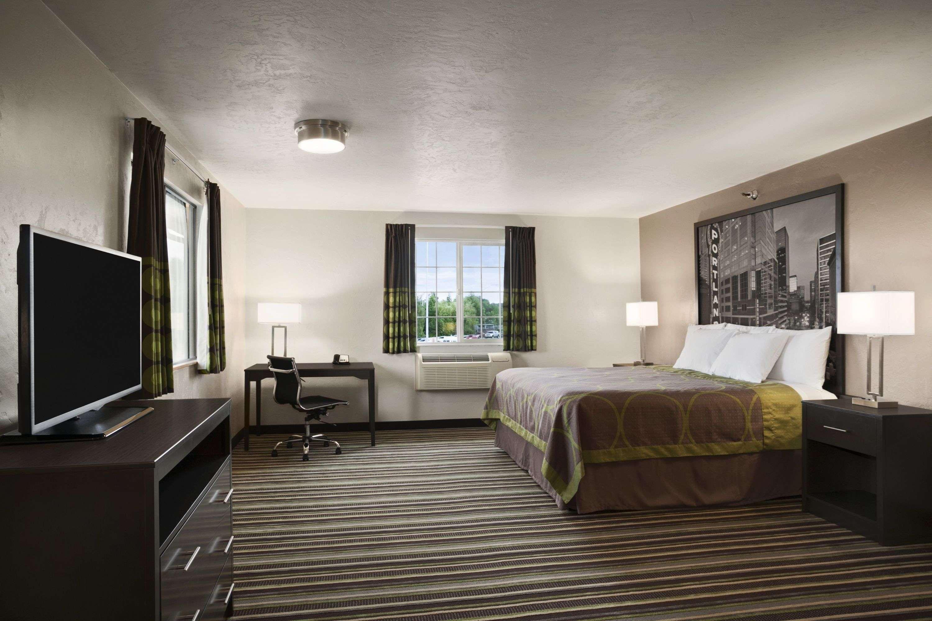 Hotel Super 8 By Wyndham Portland Airport Zewnętrze zdjęcie